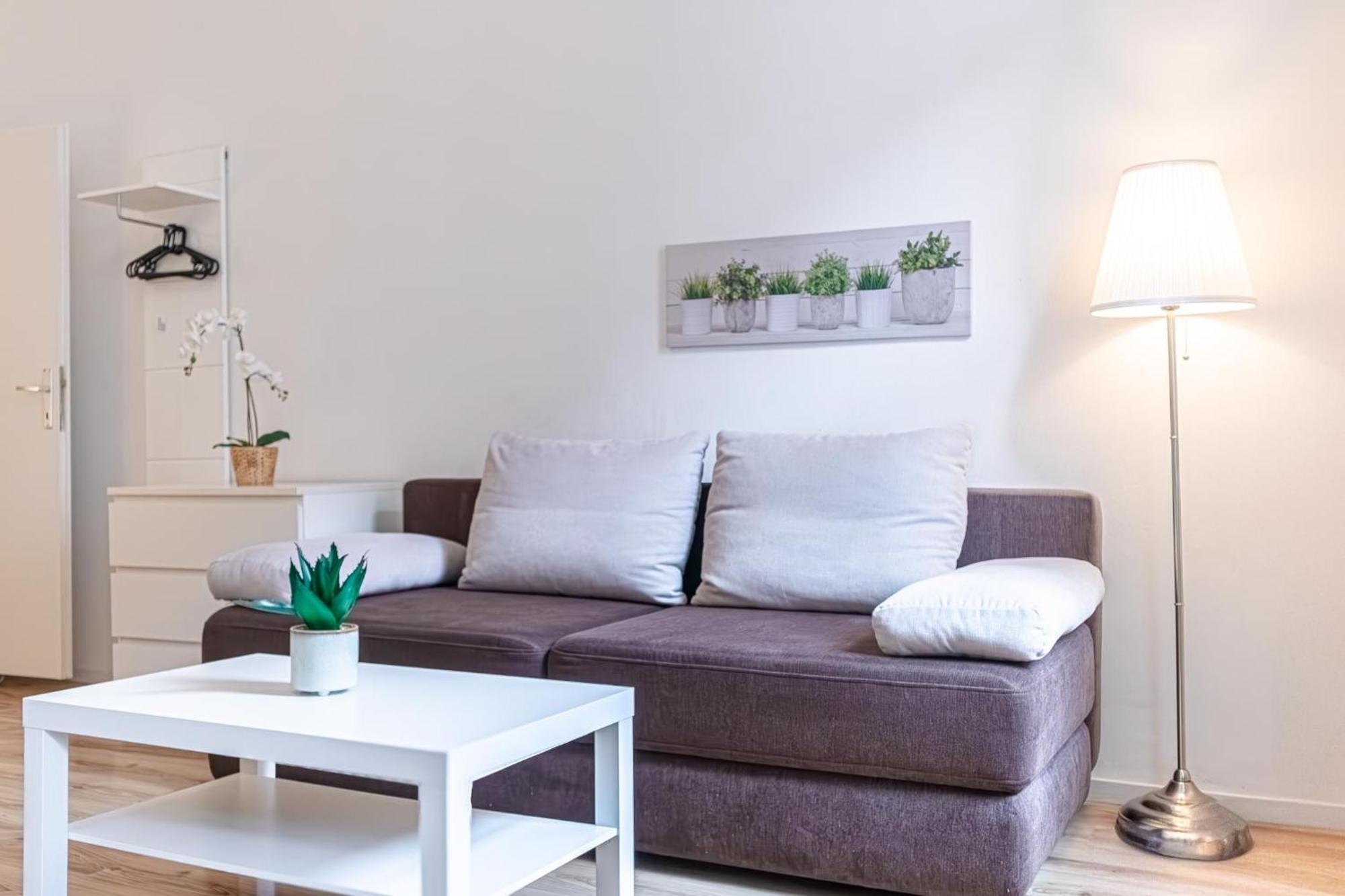 Budget-Friendly 2Br Apt With Great Location Apartment Vienna Exterior photo